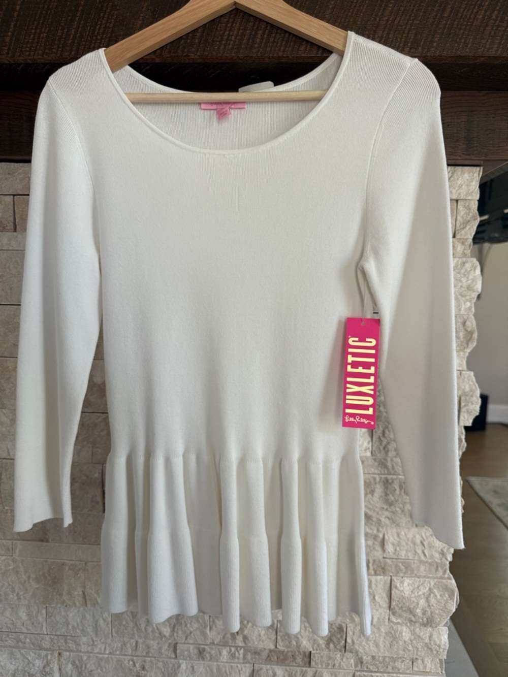 Lilly Pulitzer White Peplum Knit top. Size S. New w/tags
